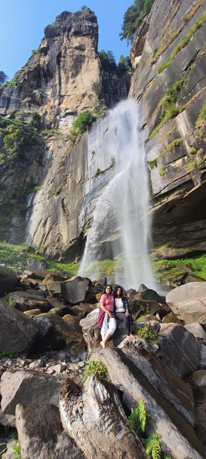 Himtrek Riverside Camps & Hostel Manali Bagian luar foto