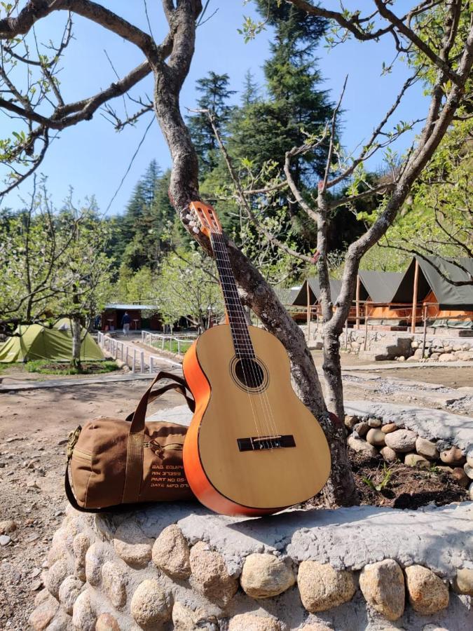 Himtrek Riverside Camps & Hostel Manali Bagian luar foto