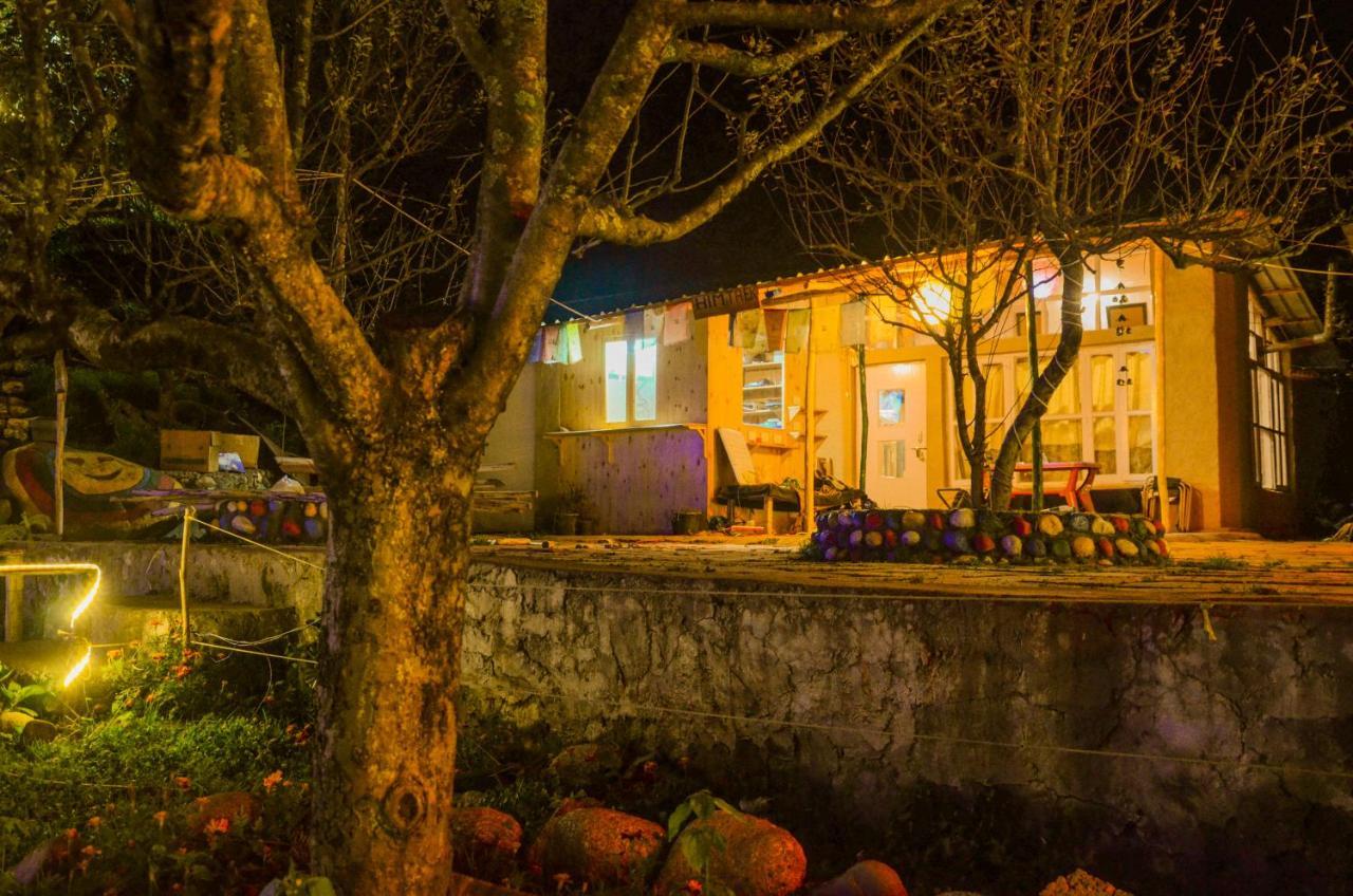 Himtrek Riverside Camps & Hostel Manali Bagian luar foto