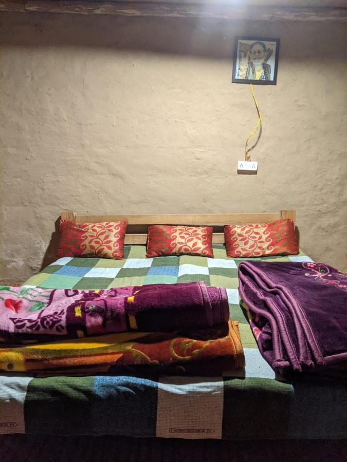 Himtrek Riverside Camps & Hostel Manali Bagian luar foto